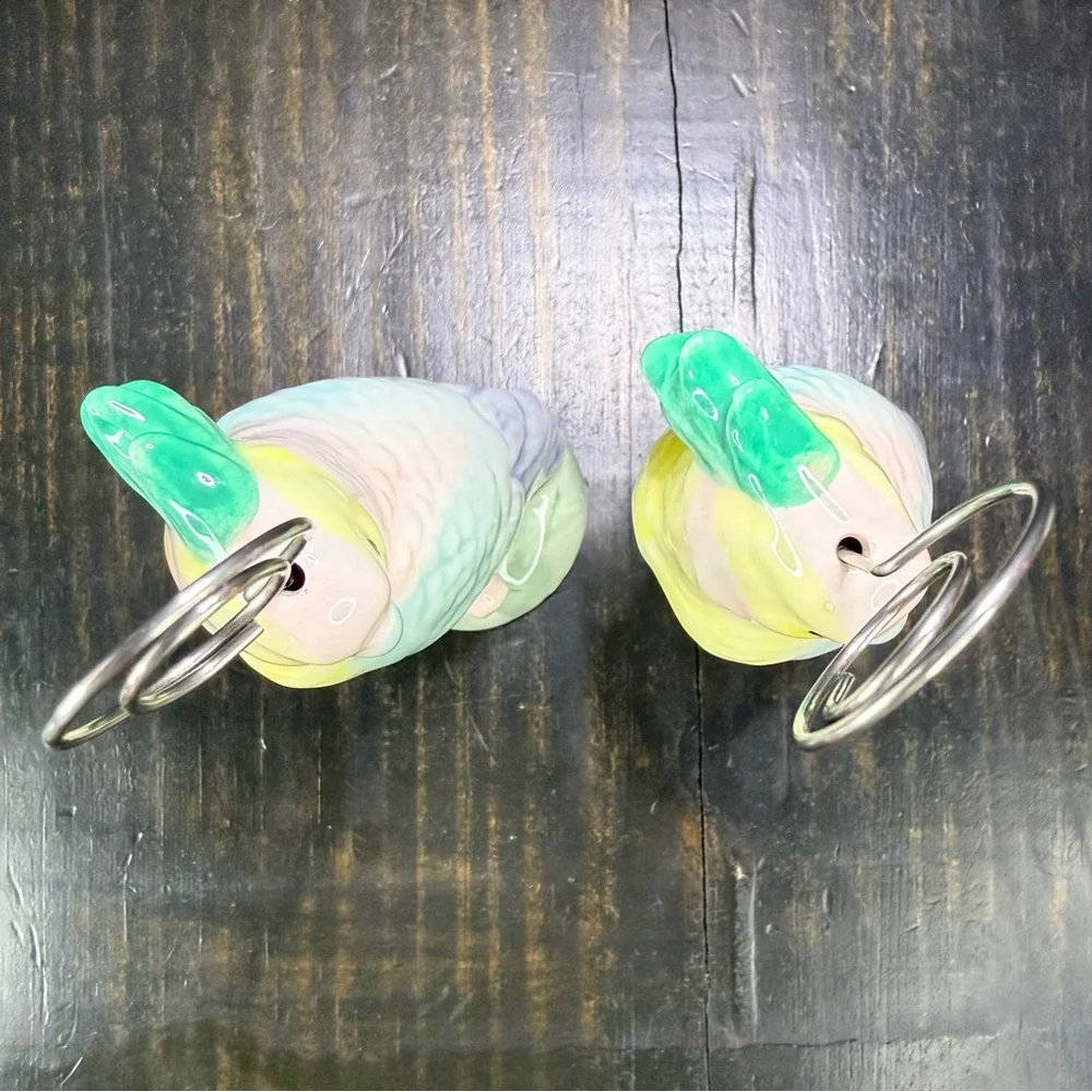 2-pc Ceramic Parrot Bird Photo Card Note Holder Wire Clip Decor Pastel Colors